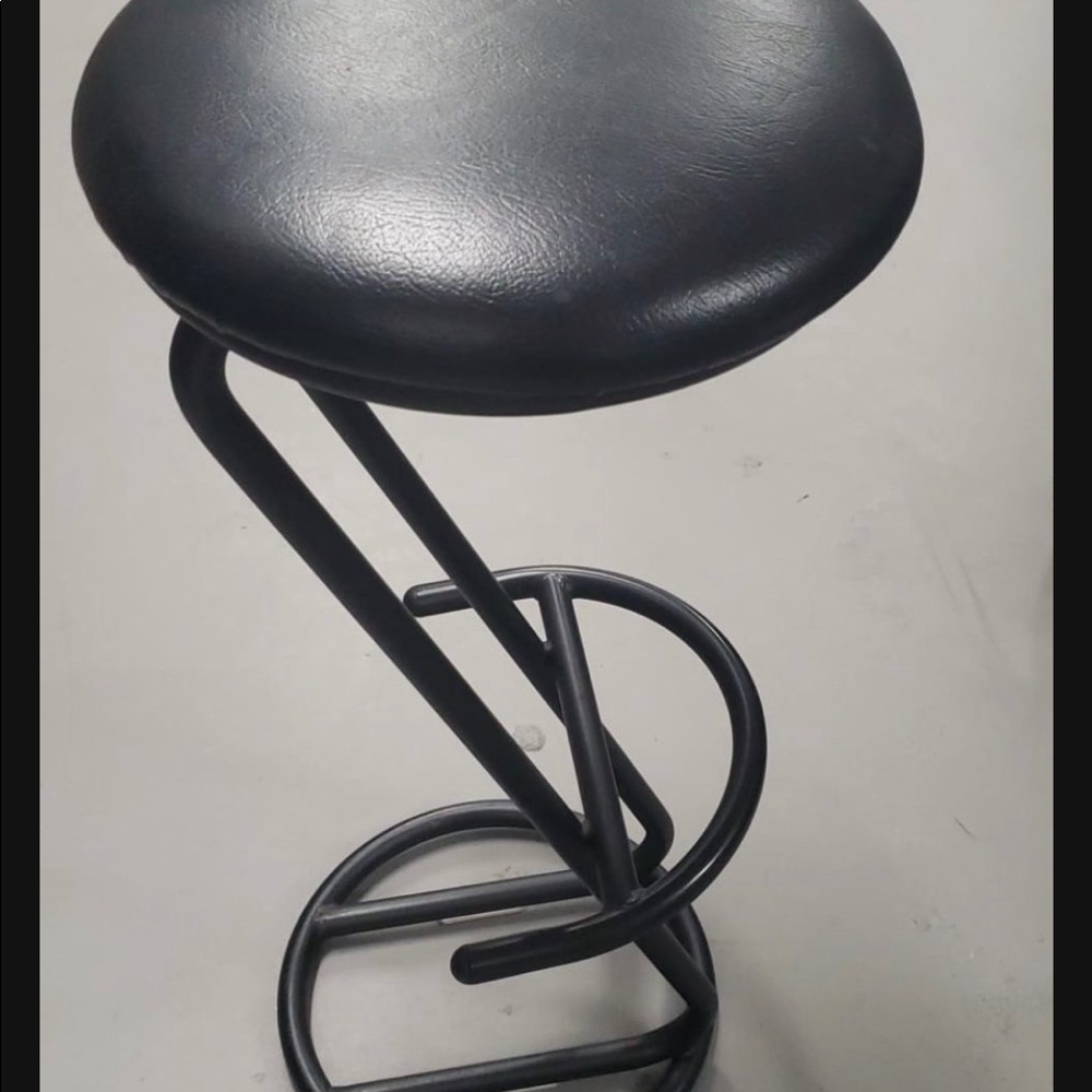 Bar stool black
